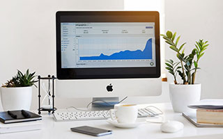 爱游戏官网-狼队-战平卡迪夫城，客场未能夺得三分喜忧参半，卡迪夫俱乐部