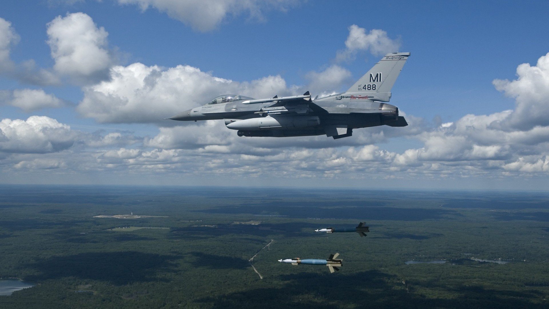 爱游戏综合娱乐-复合材料赛车零部件的技术革新，复合材料 汽车