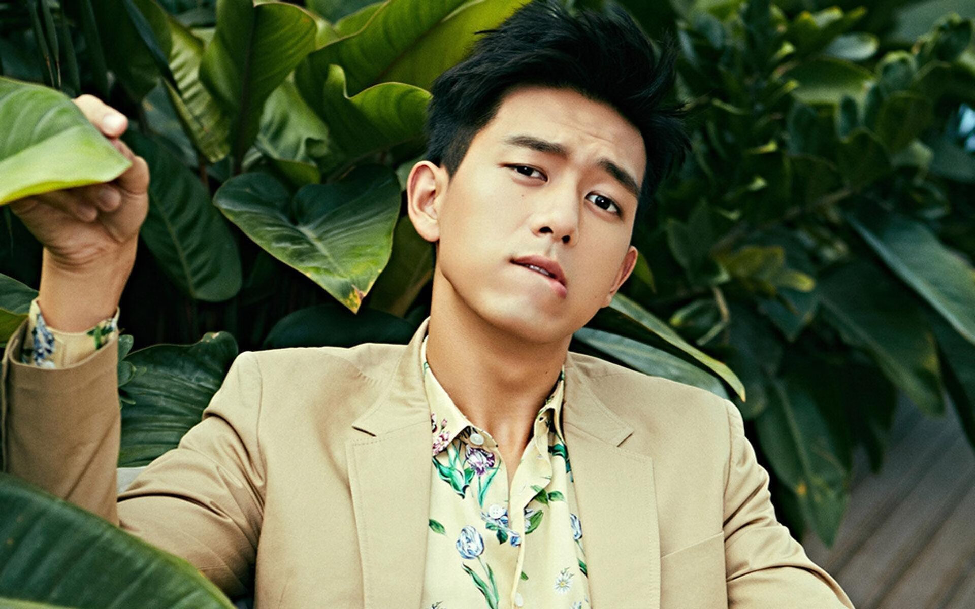 爱游戏app下载-中超各队备战新赛季，冲击冠军梦想，中超 新赛季