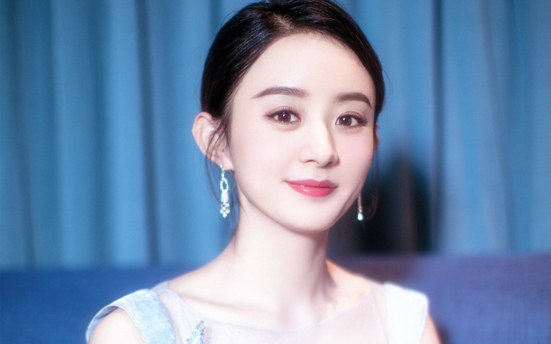 英超球队结合高频数据分析优化边路快速推进策略,英超足球分析