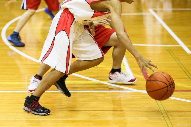 爱游戏体育：篮球训练赛事：提升技能，挑战自我的简单介绍