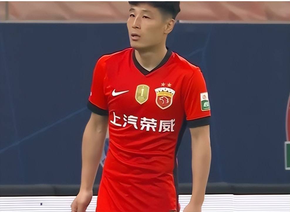 关于爱游戏体育:武磊接受专访：分享留洋心得，鼓励年轻球员勇敢追梦的信息